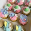 12 Delicious Cupcake Creations: Classic or Custom